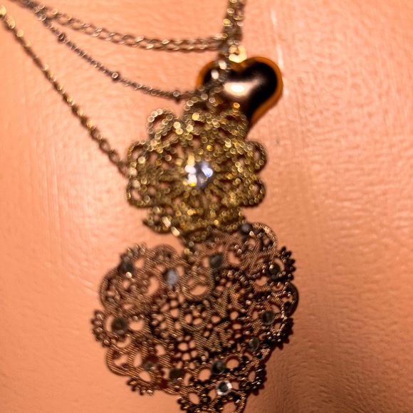 Betsey Johnson love me charm crystal heart vintage retro Barbie necklace N48